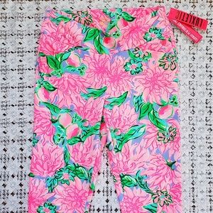 Lilly Pullitzer Luxletic Green and Pink
Floral Crop Pants